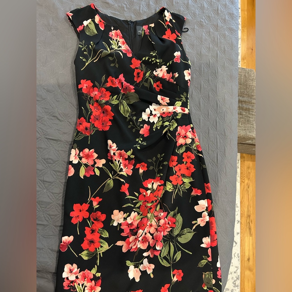 Adrianna Papell Red Sheath Midi Dress V-Neck Sleeveless